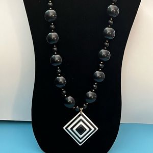 Black and White Colored Necklace